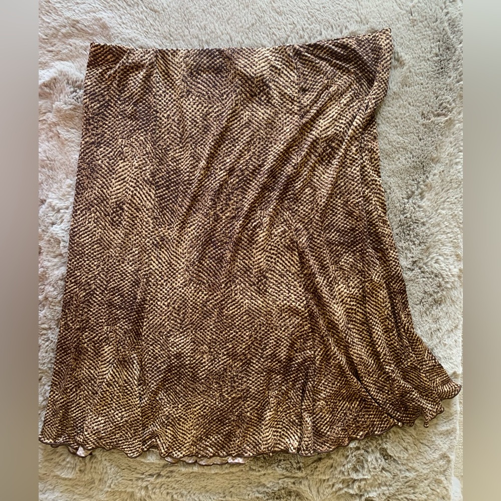 Vintage knee length skirt